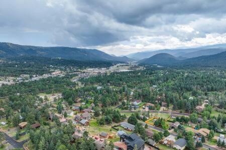 Cabin~Views~Heart Of Town~W&D~Fireplace~Kitchen Woodland Park Eksteriør bilde