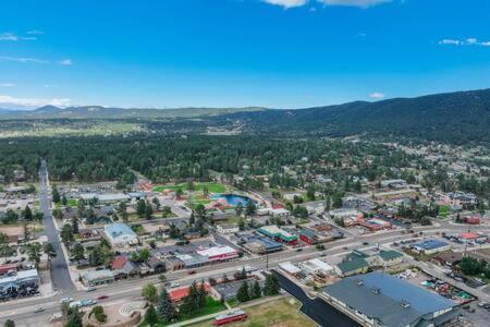 Cabin~Views~Heart Of Town~W&D~Fireplace~Kitchen Woodland Park Eksteriør bilde