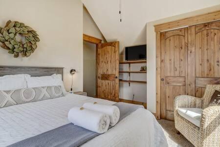 Cabin~Views~Heart Of Town~W&D~Fireplace~Kitchen Woodland Park Eksteriør bilde